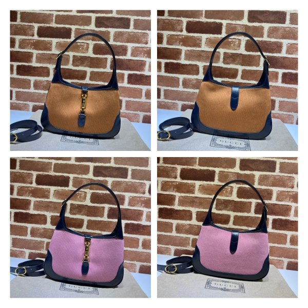 Billetera de descarga de caballos de imitación de Gucci 1955 con cadena 636706 GG Supreme