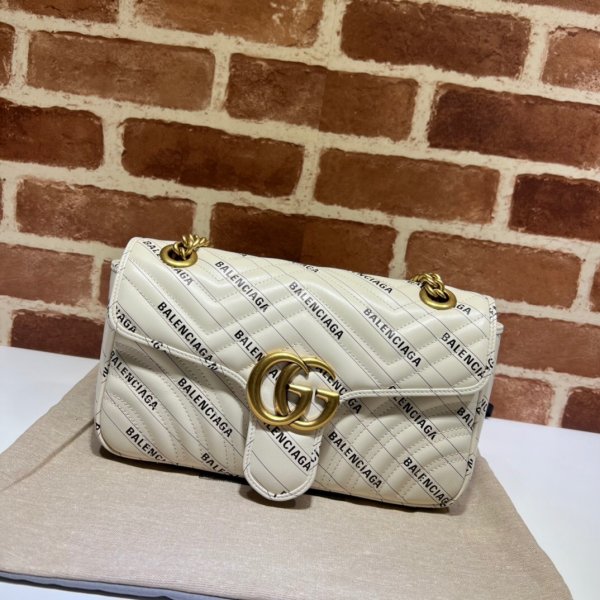 Replicas de Gucci 443497 bolsas de cadena para mujeres gg marmont pequeño matelassé hombro blanco